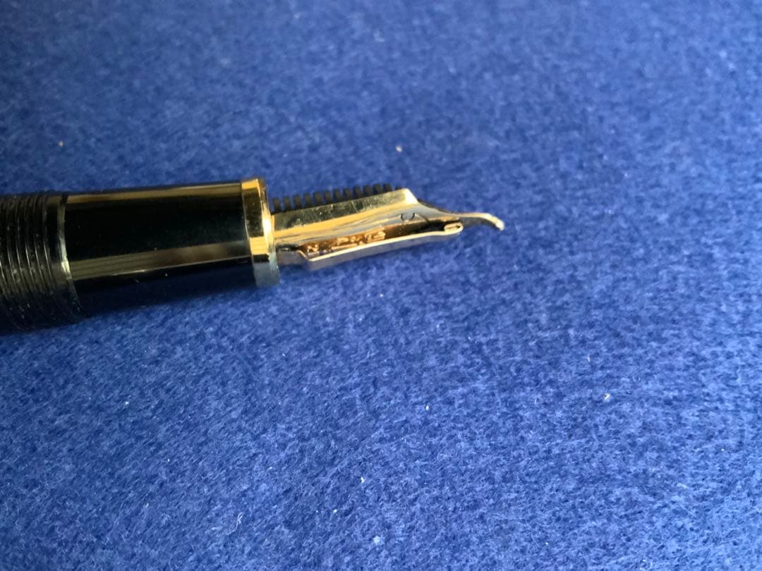 万年筆　セーラー筆でまんねん長刀エンペラー