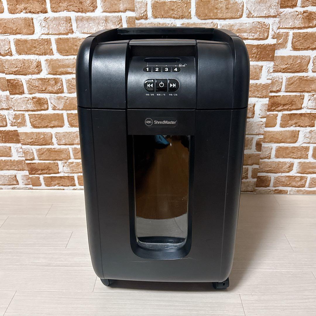 アコ・ブランズ・ジャパン　GBC 業務用シュレッダー　GCS300AFM-B
