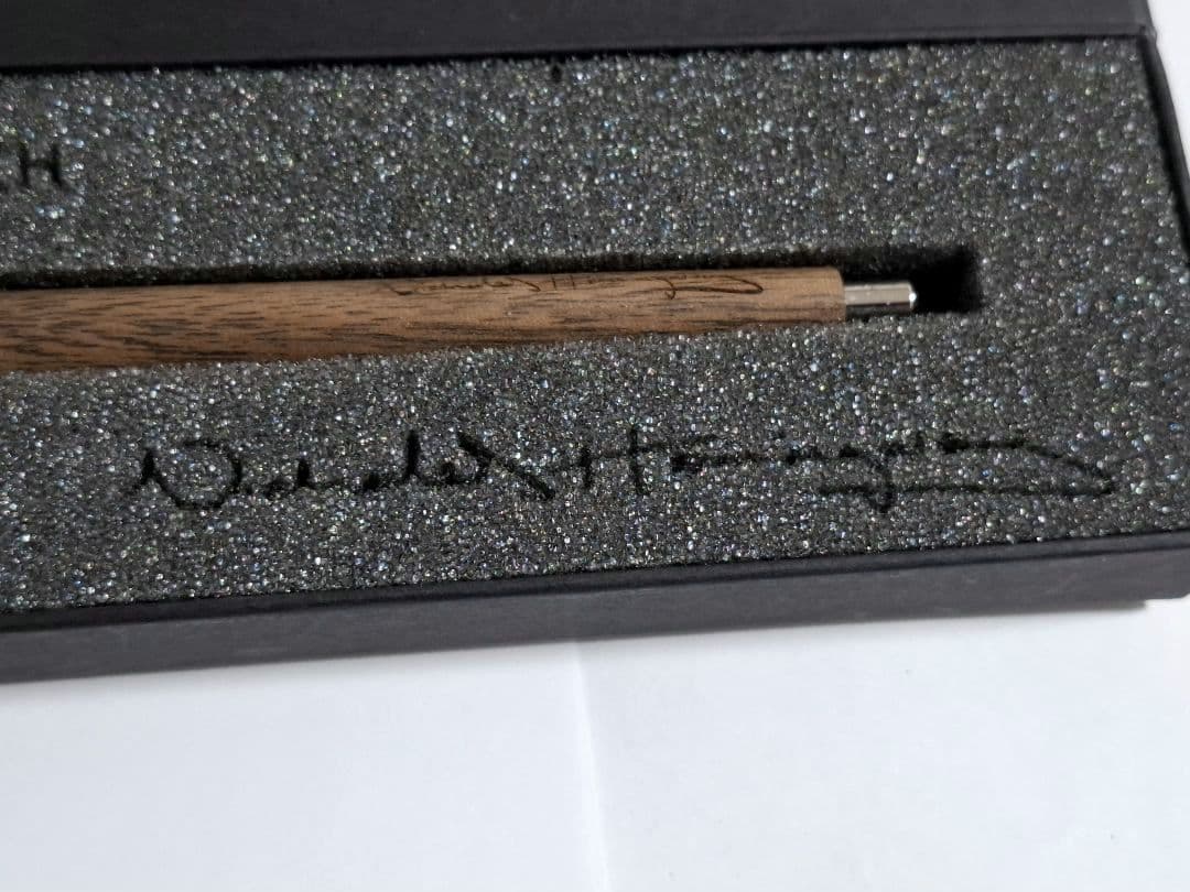 ほぼ未使用　ニコラス・ヘミングウェイ 芯ホルダー　２㎜　ウォルナット