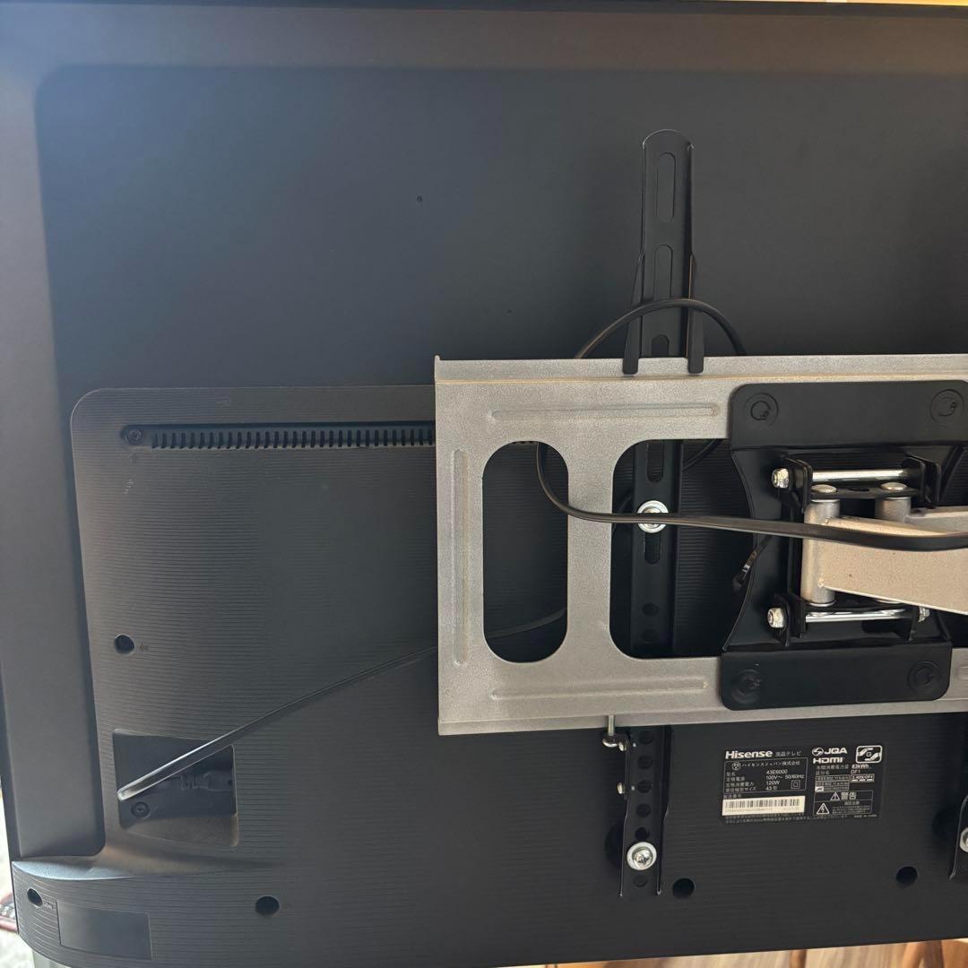 【美品】ハイセンス　４Ｋチューナー内蔵４３Ｖ型液晶テレビ　４３Ｅ６０００