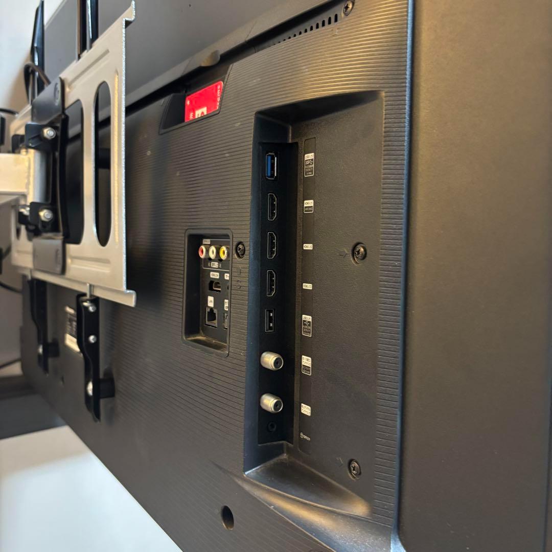 【美品】ハイセンス　４Ｋチューナー内蔵４３Ｖ型液晶テレビ　４３Ｅ６０００