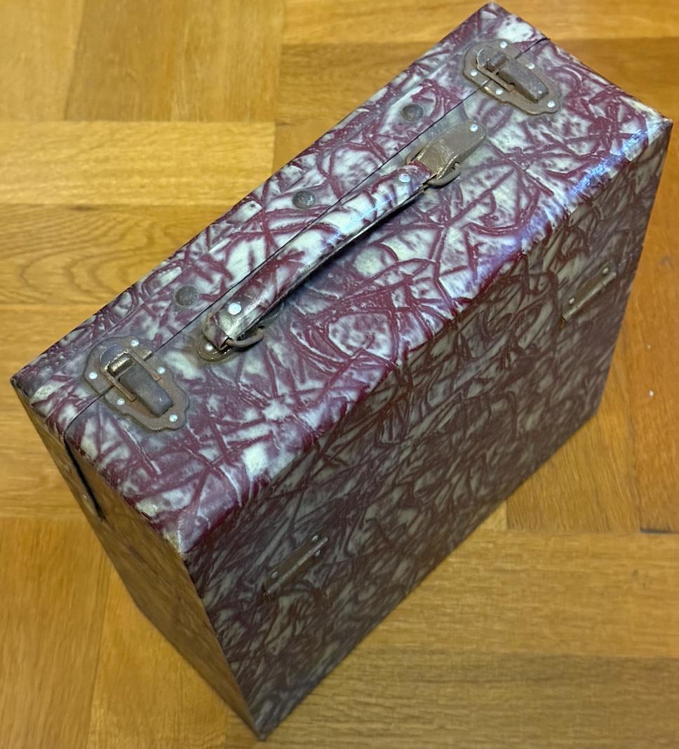 SP盤レコード専用ケース＋昭和初期のSP盤レコード+13枚＋レコード針セット