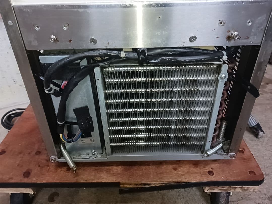 Panasonic　業務用製氷機　SIM-S2500 　ホシザキ