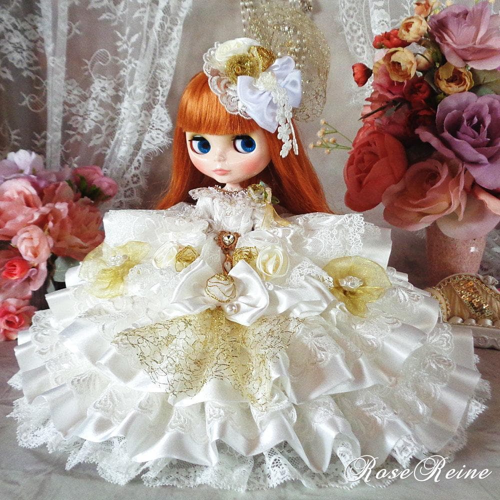 XmasSale アンネローゼ王妃 艶めくパールホワイトの豪華プリンセスドレス