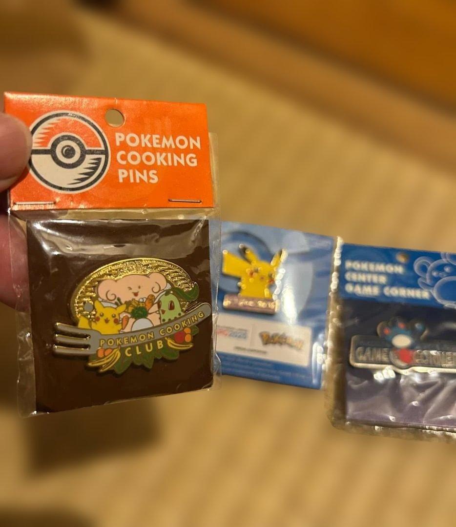 レアなポケモンメタルピン3個セット