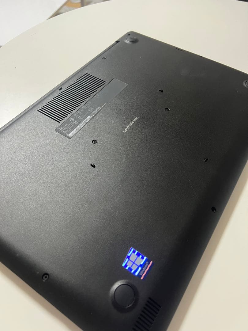 DELL Latitude 3590 ノートパソコン｜ Core i3 4GB