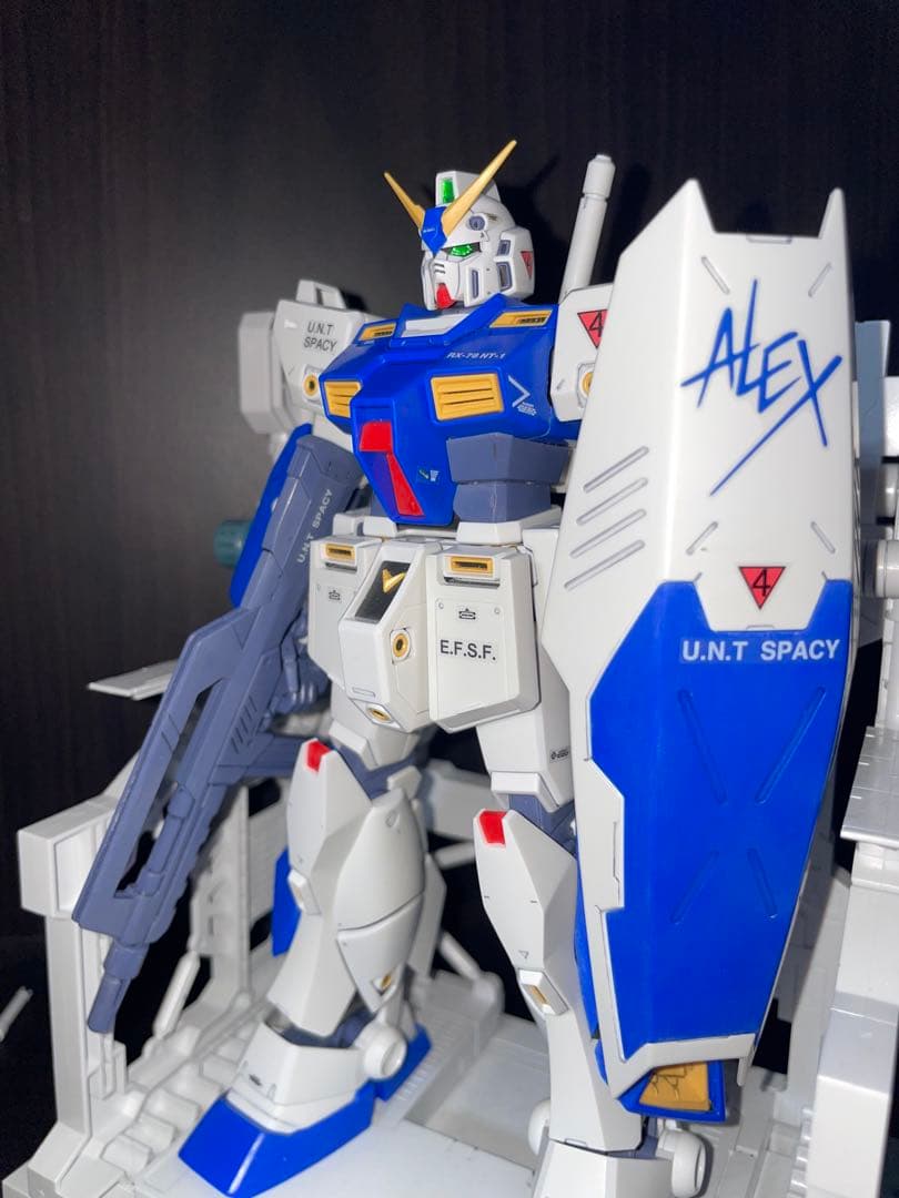 【塗装完成品】MG 1/100 ガンダムNT-1 アレックスVer2.0