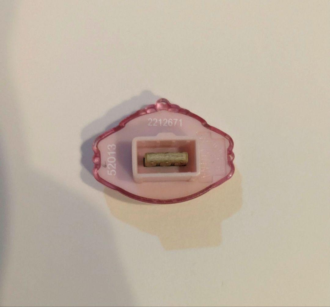 たまごっちp's イエロー たまデコピアスアニバーサリーチェンジ&ストラップ付き