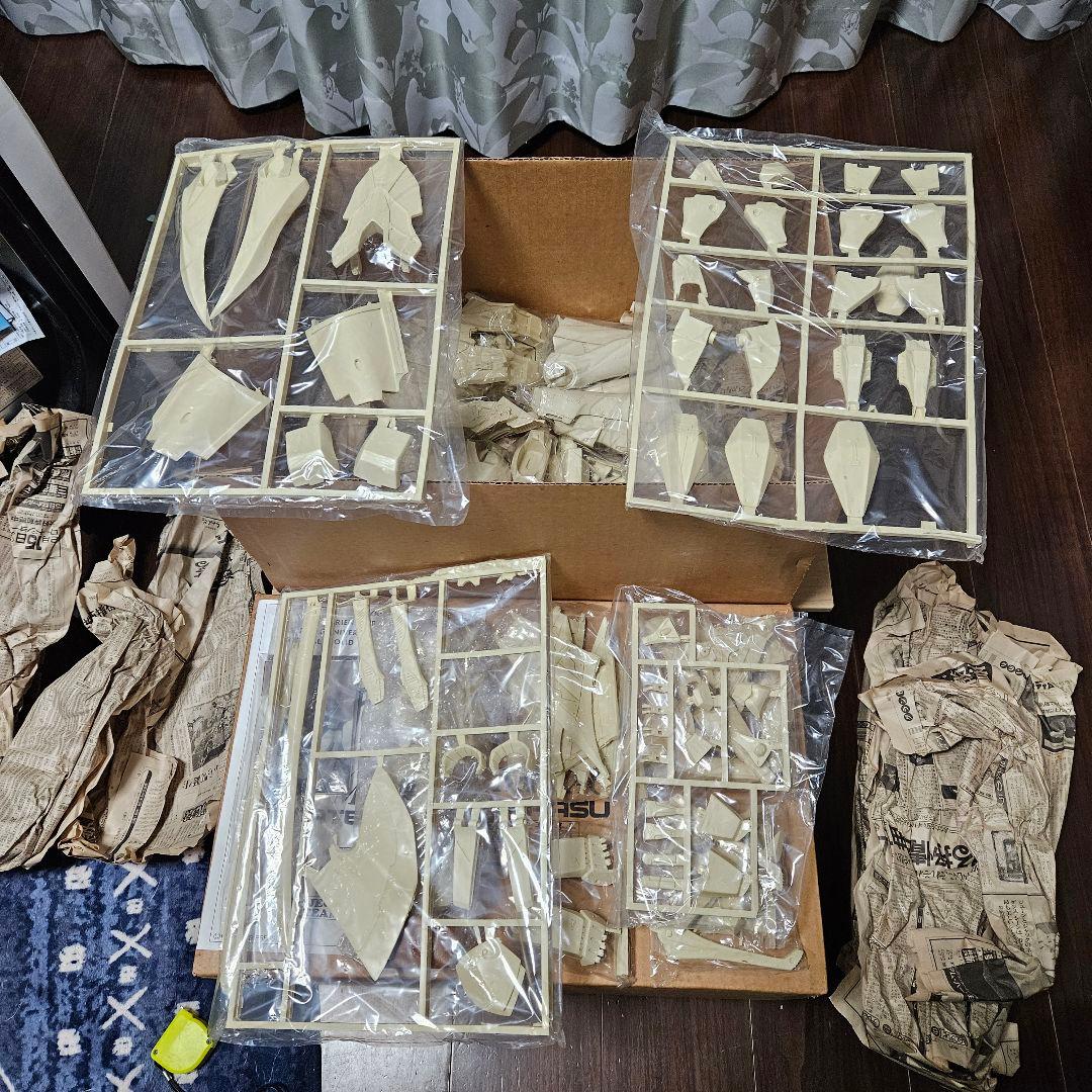 ロボット FSS 1/35LED MIRAGE