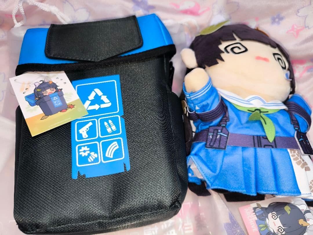 中国版ブルーアーカイブ ミユ ハンドパペット ぬい収納ポシェット付き