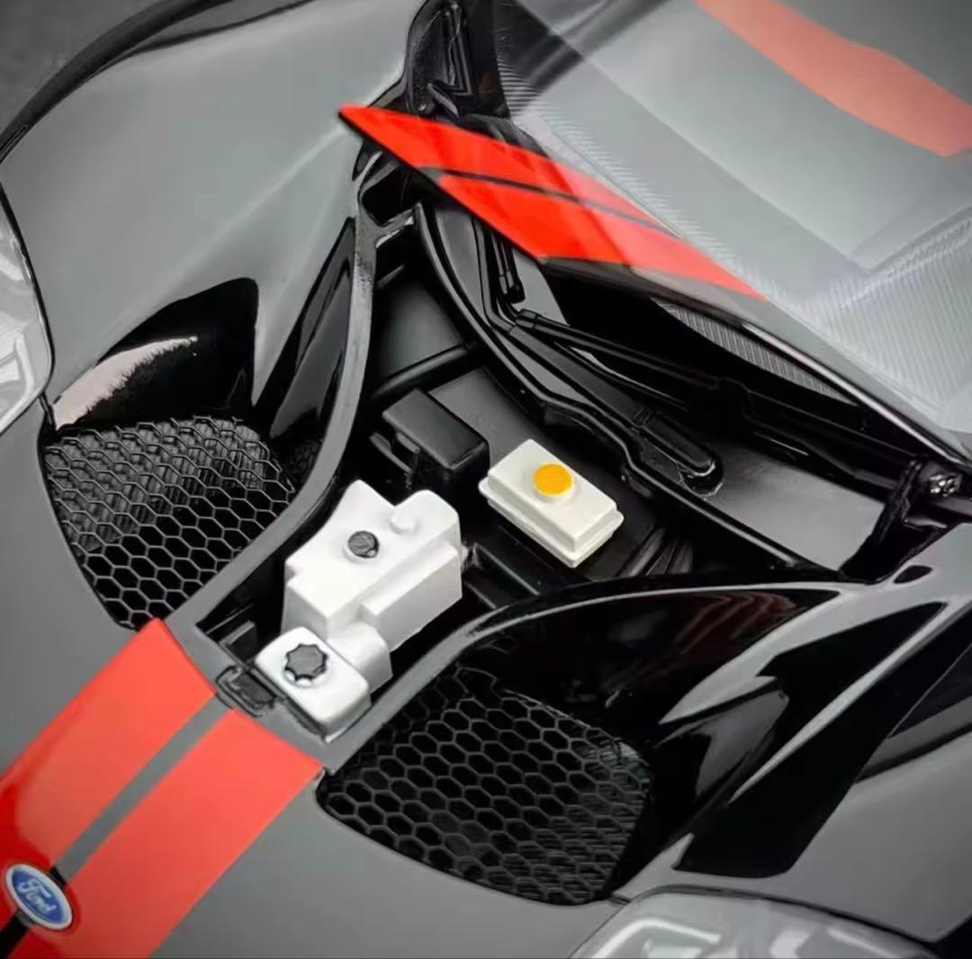 AUTOart Ford GT 1/18 ブラック/オレンジダイキャスト￼
