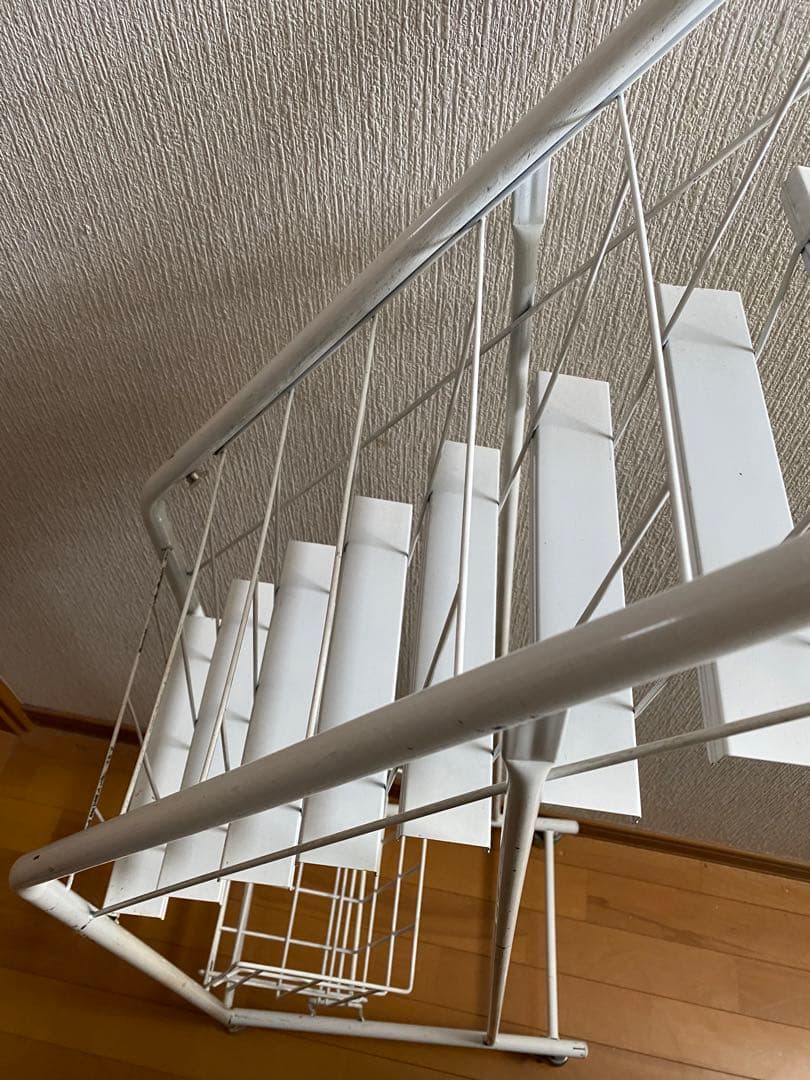 店舗什器　雑誌　本　収納　インテリア　ラック　スタンド　家具　本棚