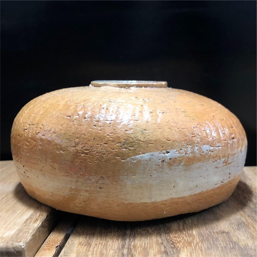 究極の美◼️蔵から丸くてオレンジ色のまるでミカンのようなの抹茶茶碗が出てきました。