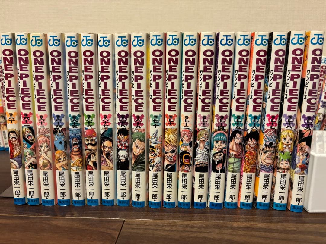 ONE PIECE ワンピース 1～113巻 ほぼ全巻セット