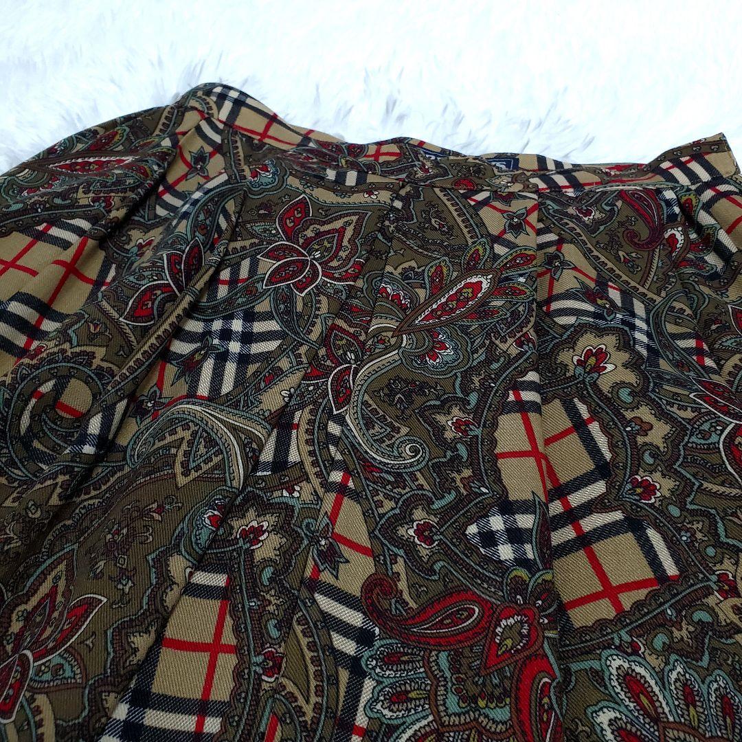 美品希少✨BURBERRY　総柄　スカート　ノバチェック　ペイズリー