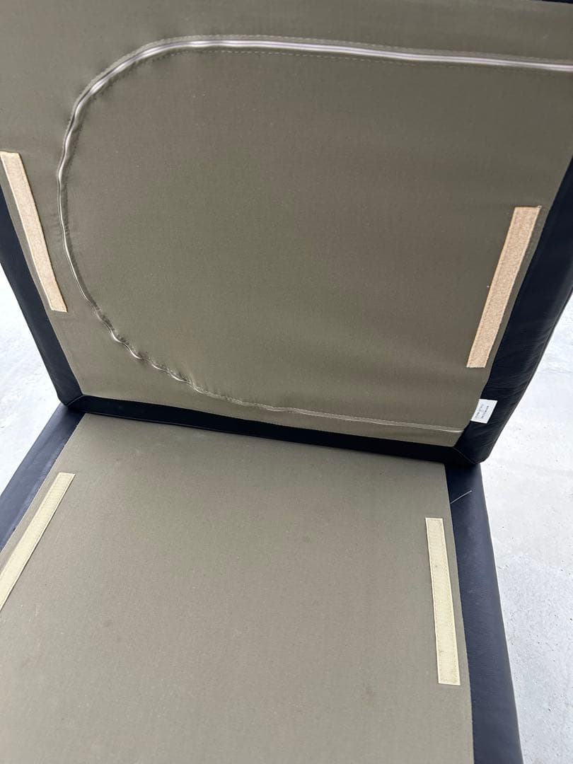 HUKLA フクラ　オットマン　レザー　ソファー 本革