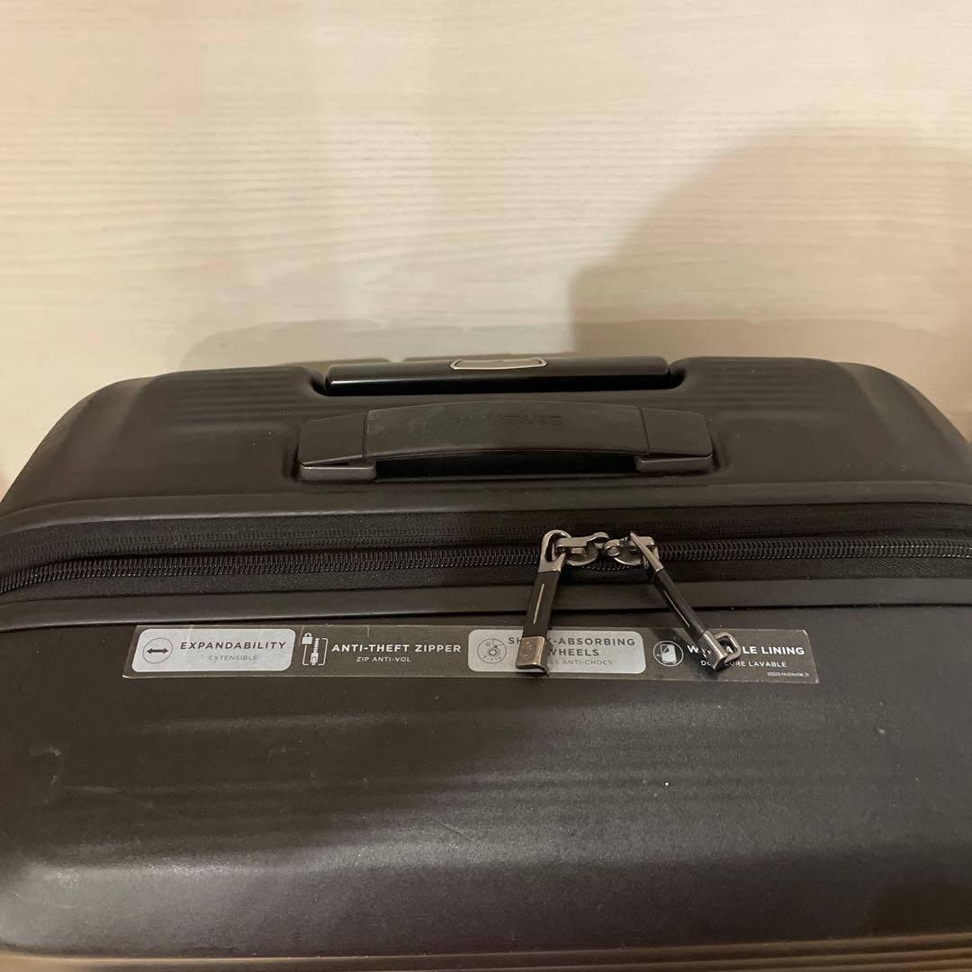 サムソナイト スーツケース ヌオン スピナー キャリーケース
