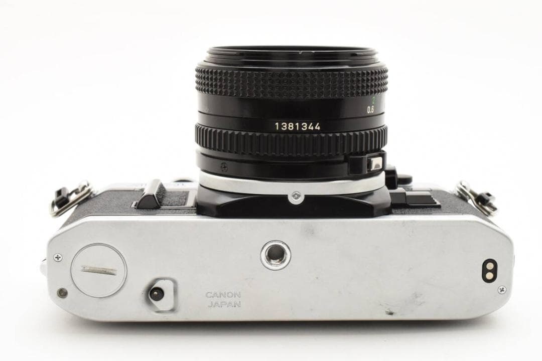 ■ 美品 ■ キャノン　Canon AE-1 + NEW FD 50mm 1.8