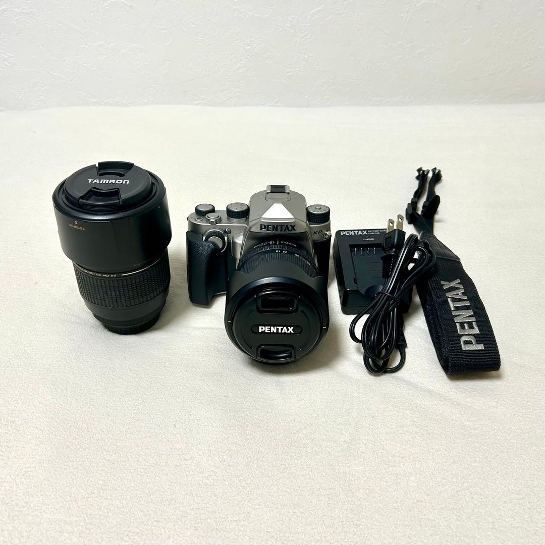 【状態良好】PENTAX KP ミラーレスカメラ 本体とレンズ付き