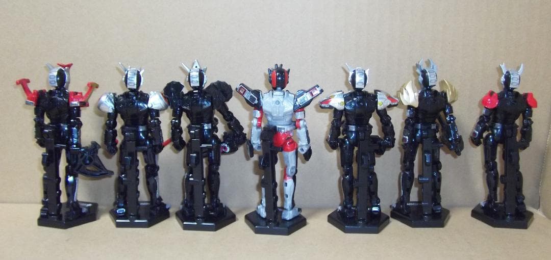 装動 仮面ライダージオウ アーマー20種セット クウガ～ビルド 最終値下げ