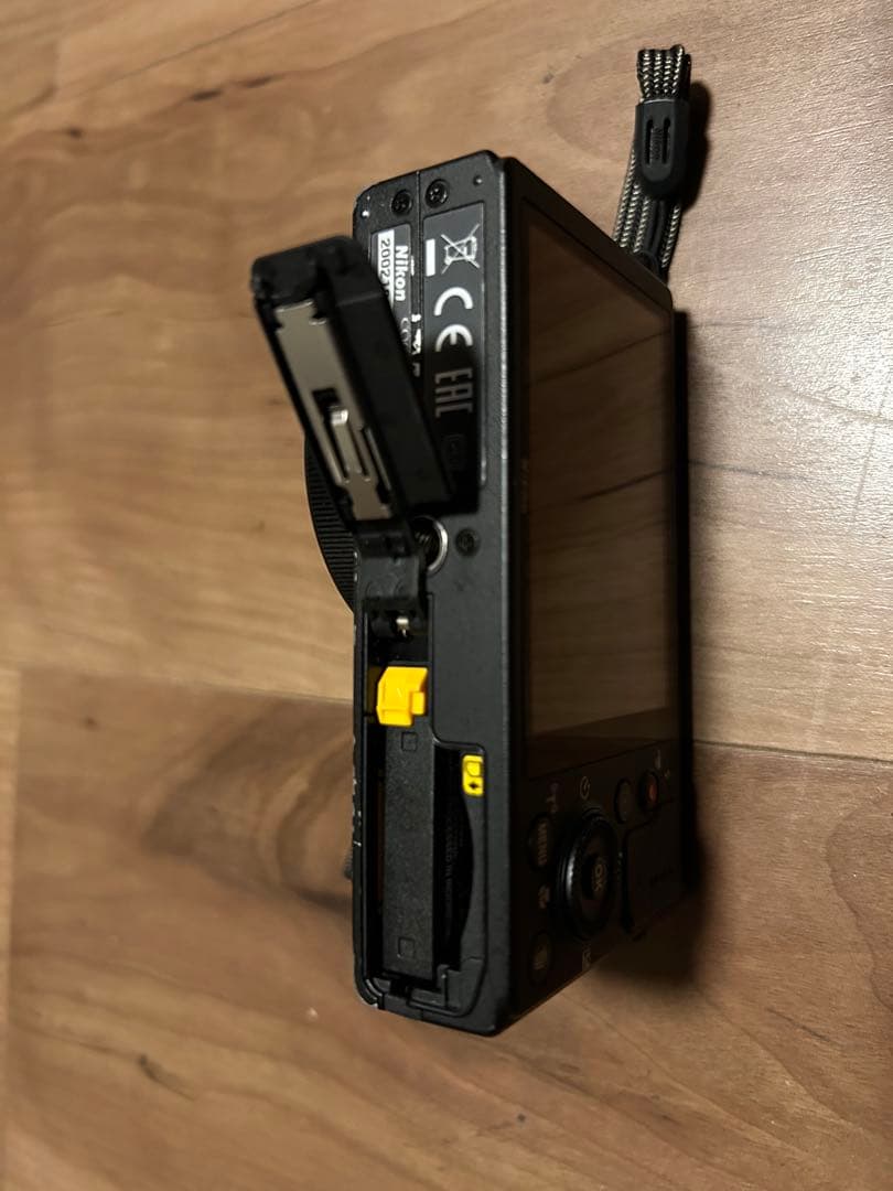 Nikon COOLPIX P340 本体　訳あり