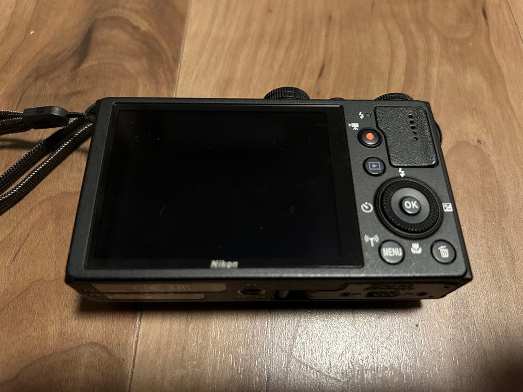 Nikon COOLPIX P340 本体　訳あり