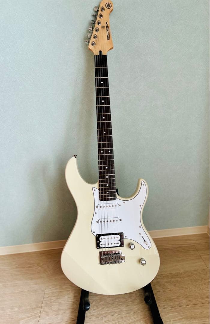 新品未使用 ヤマハエレキギター PACIFICA112V VW 8月購入保証有