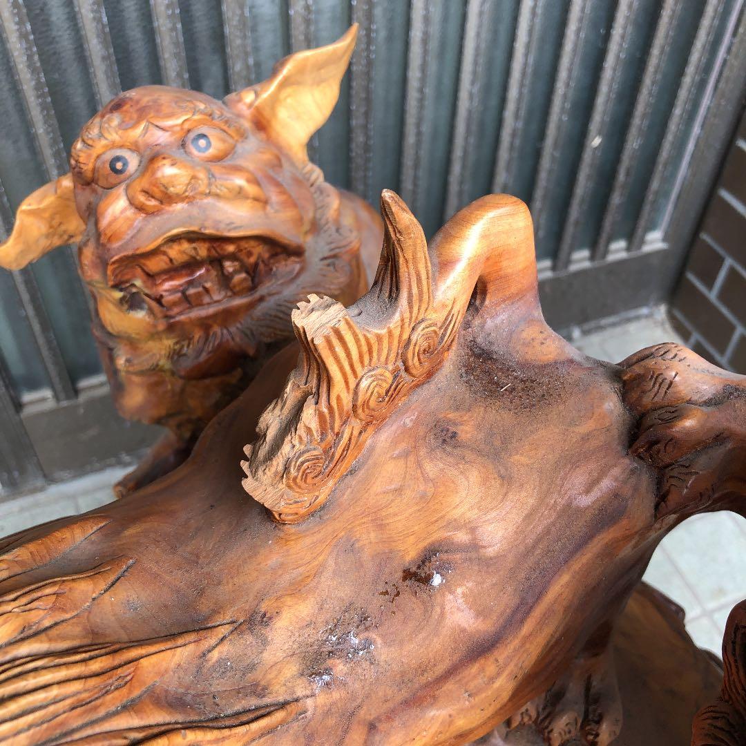 骨董品 玉杢 特大 獅子 木彫り 時代品