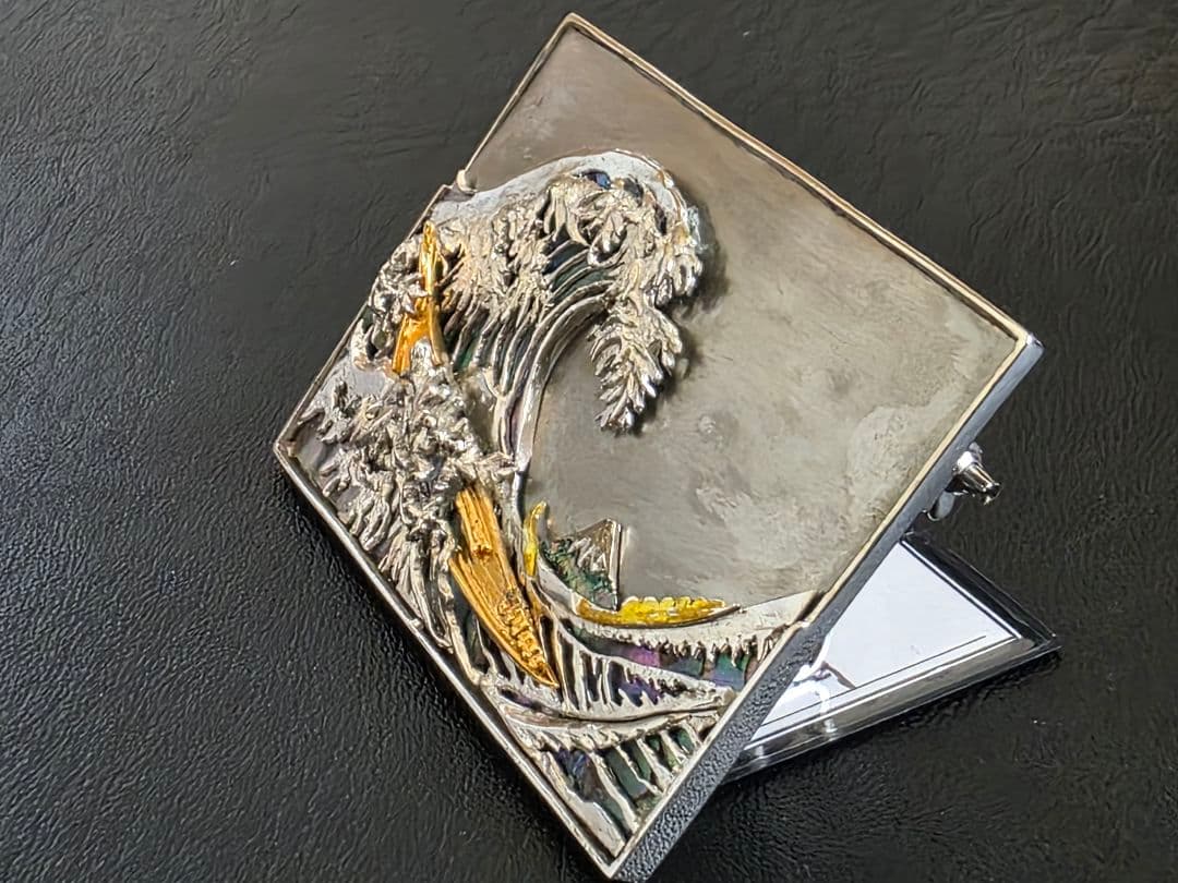 【希少】Shyo Miyama 銀製ベルトバックル／インテリアスタンド（北斎)