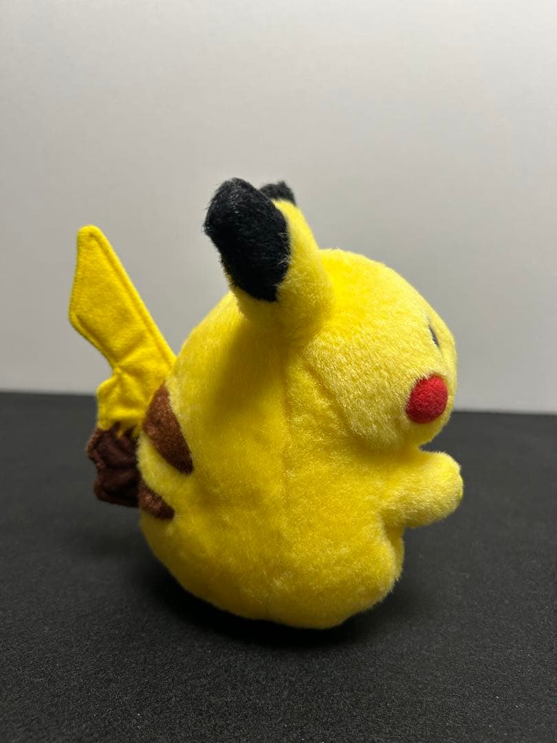 初期 ピカチュウ TOMY ぬいぐるみ