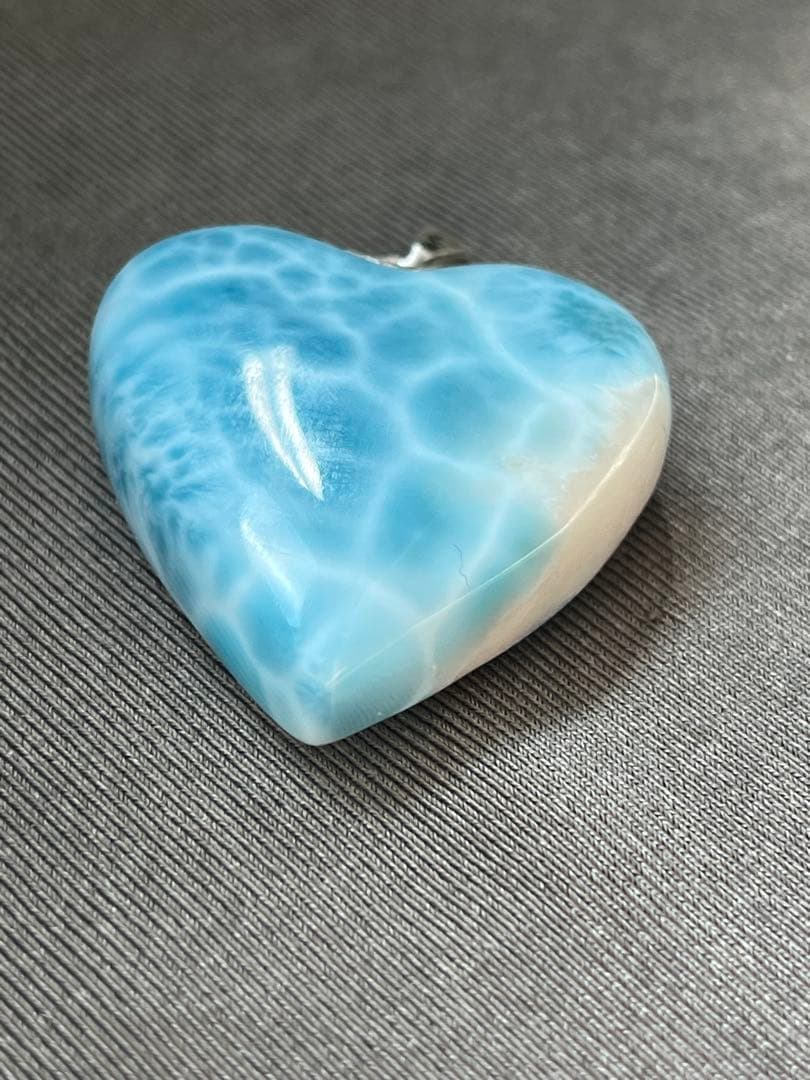 天然石☆高品質！ラリマーハート型ペンダントトップ☆ラリマーらしい模様が美しい！