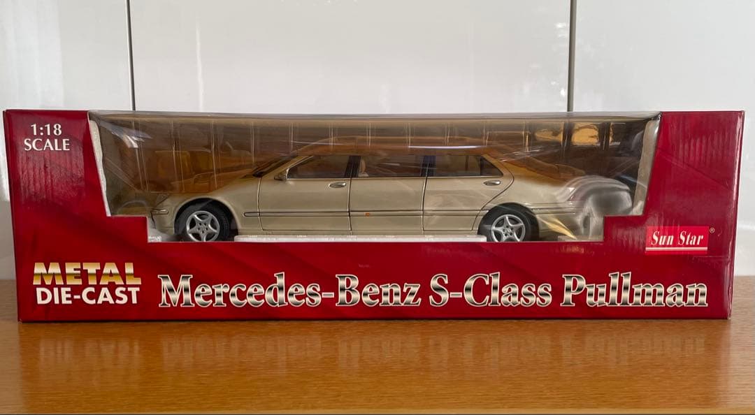 ミニカー Mercedes-Benz S-Class Pullman 1:18