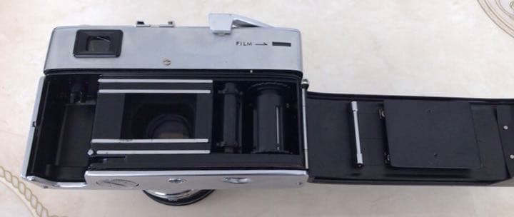 minolta HI-MATIC 7sフィルムカメラ