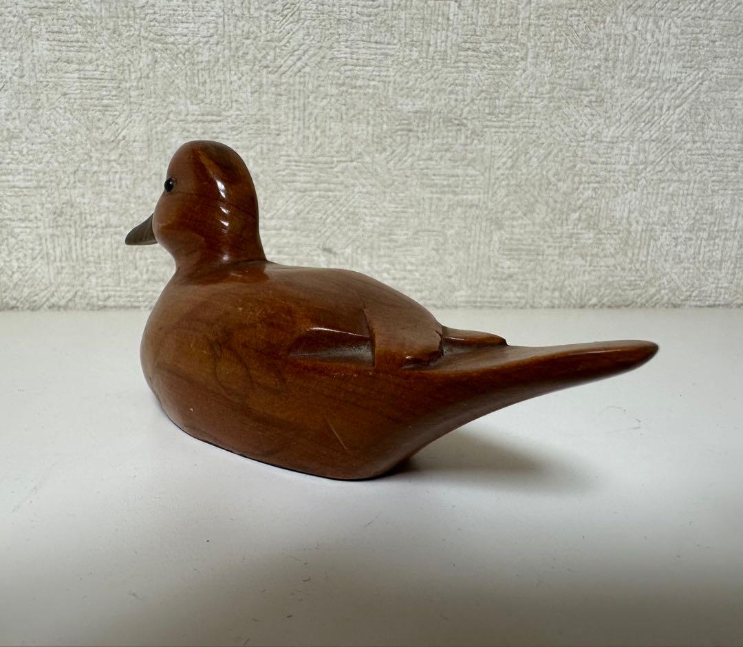 縁起物 天然木 子鴨 カルガモ 鳥 木彫り置物 カモ 鴨 小鴨 水鳥 バード