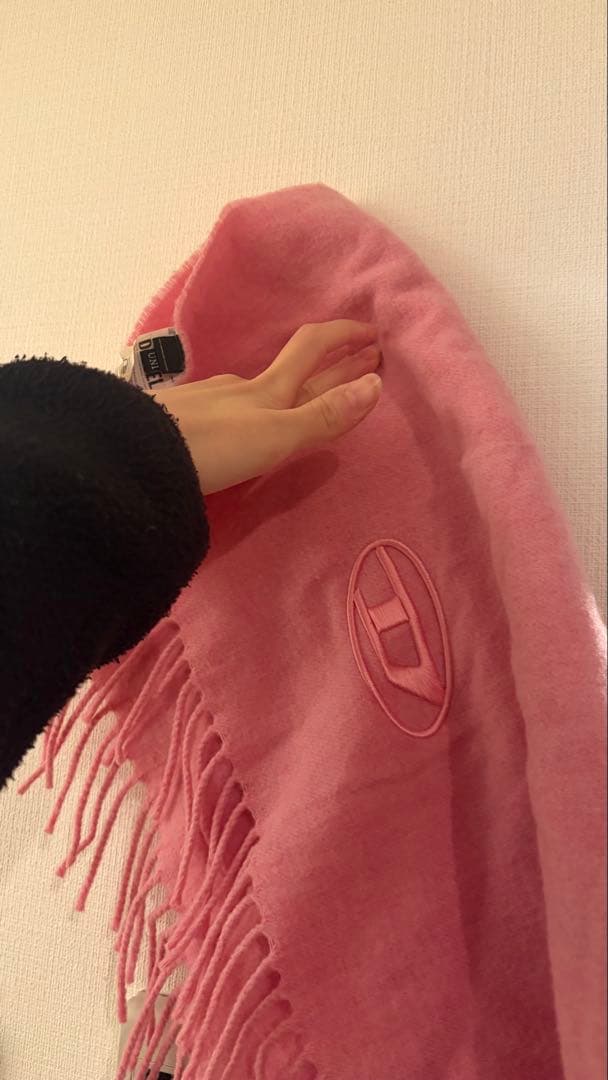 DIESEL マフラー スカーフ ピンク 冬 ブランド