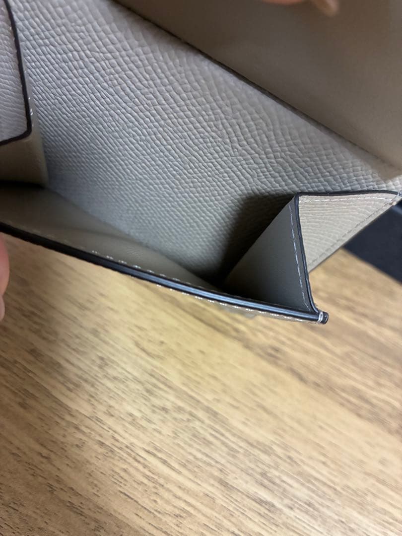 BONAVENTURA グレージュ ノブレッサ クロコ 財布