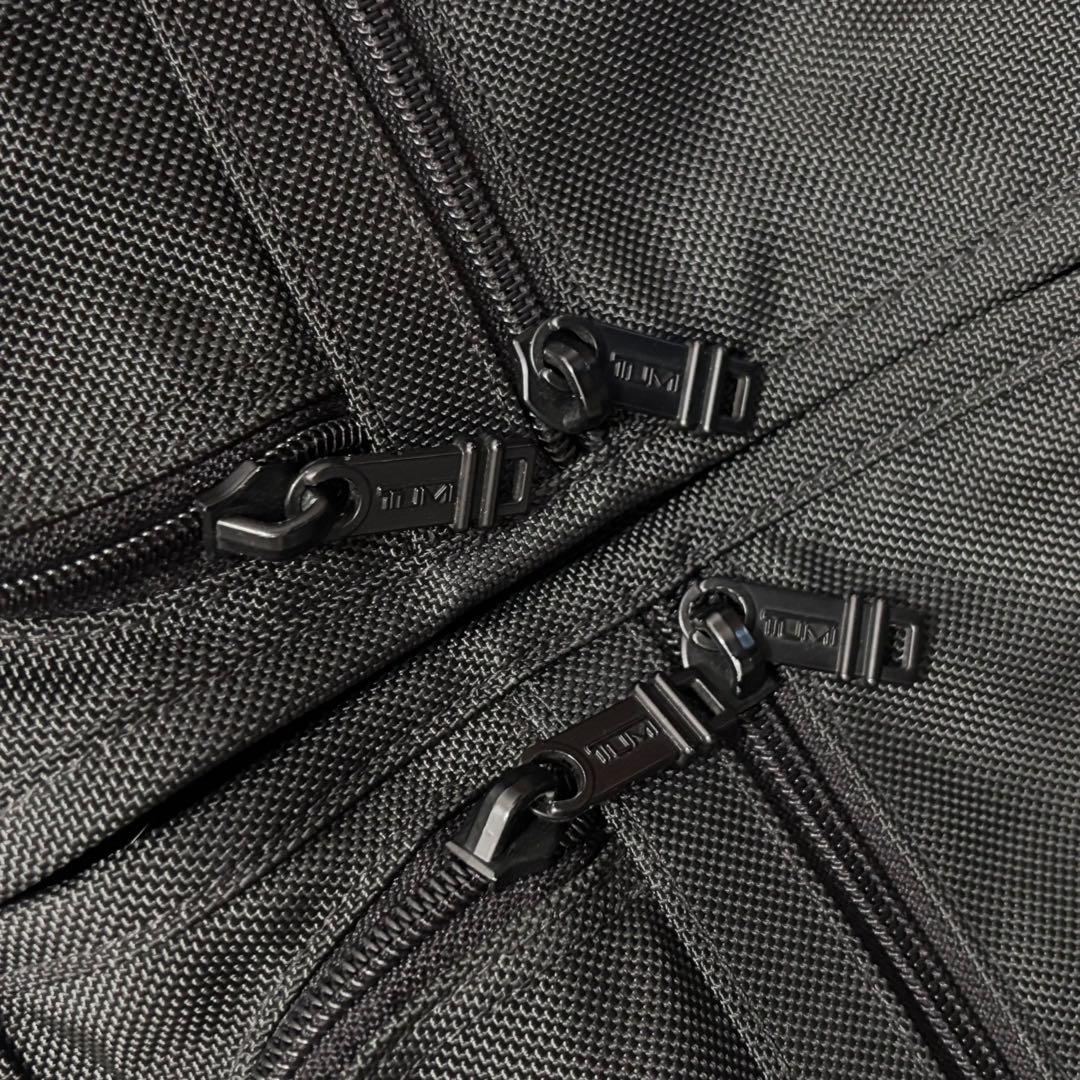 TUMI キャリーケース　 ビジネスバッグ　ブリーフケース　26003D4