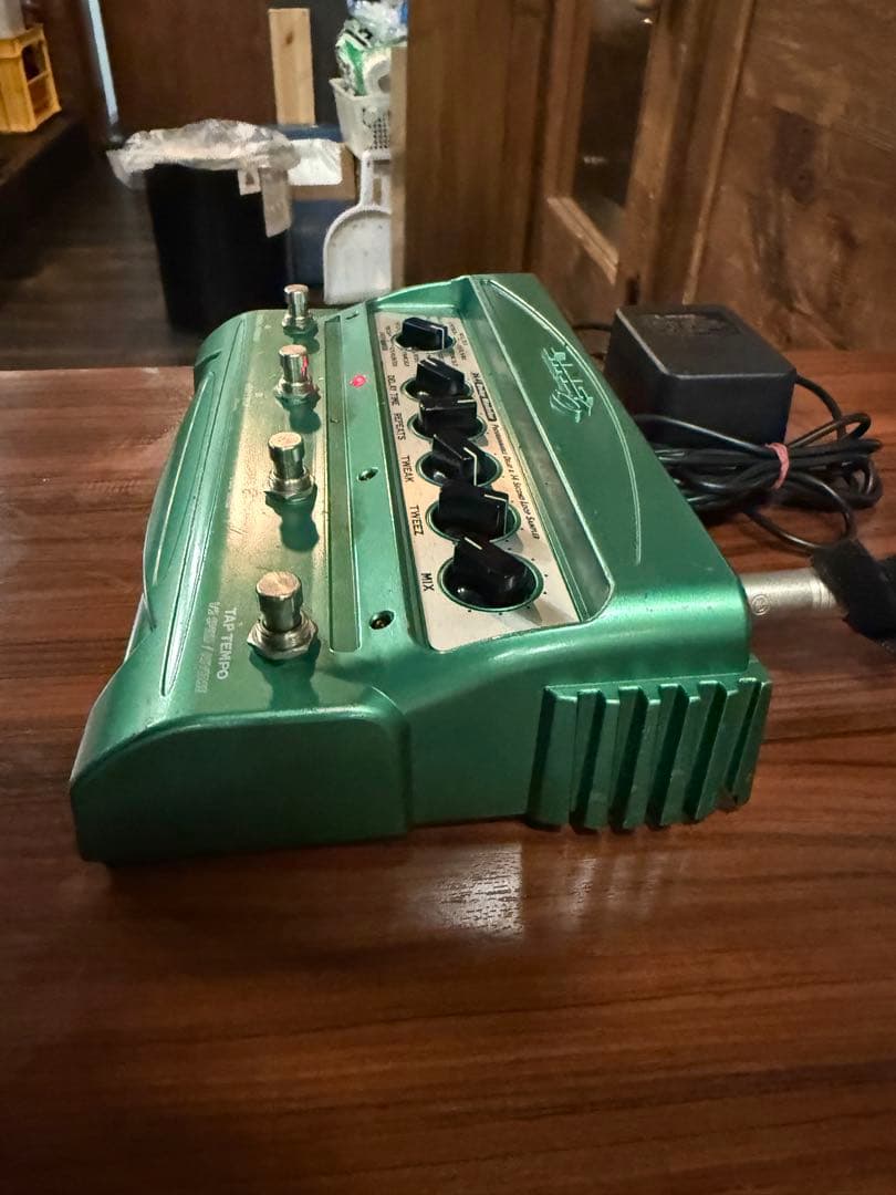 ※21:00まで値下げ中！Line 6 DL4 ※専用純正アダプタ付 中古