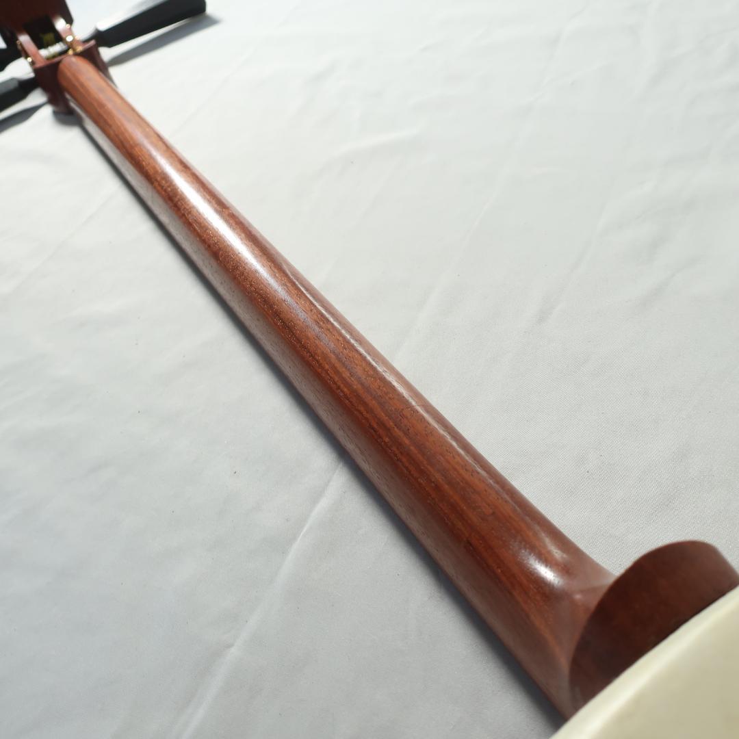 美品 津軽三味線 鼈甲撥 楽器ケース 予備弦 付属 和楽器