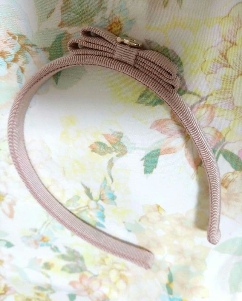 サルヴァトーレ フェラガモ 　ガンチーニ　リボンカチューシャ　ピンク