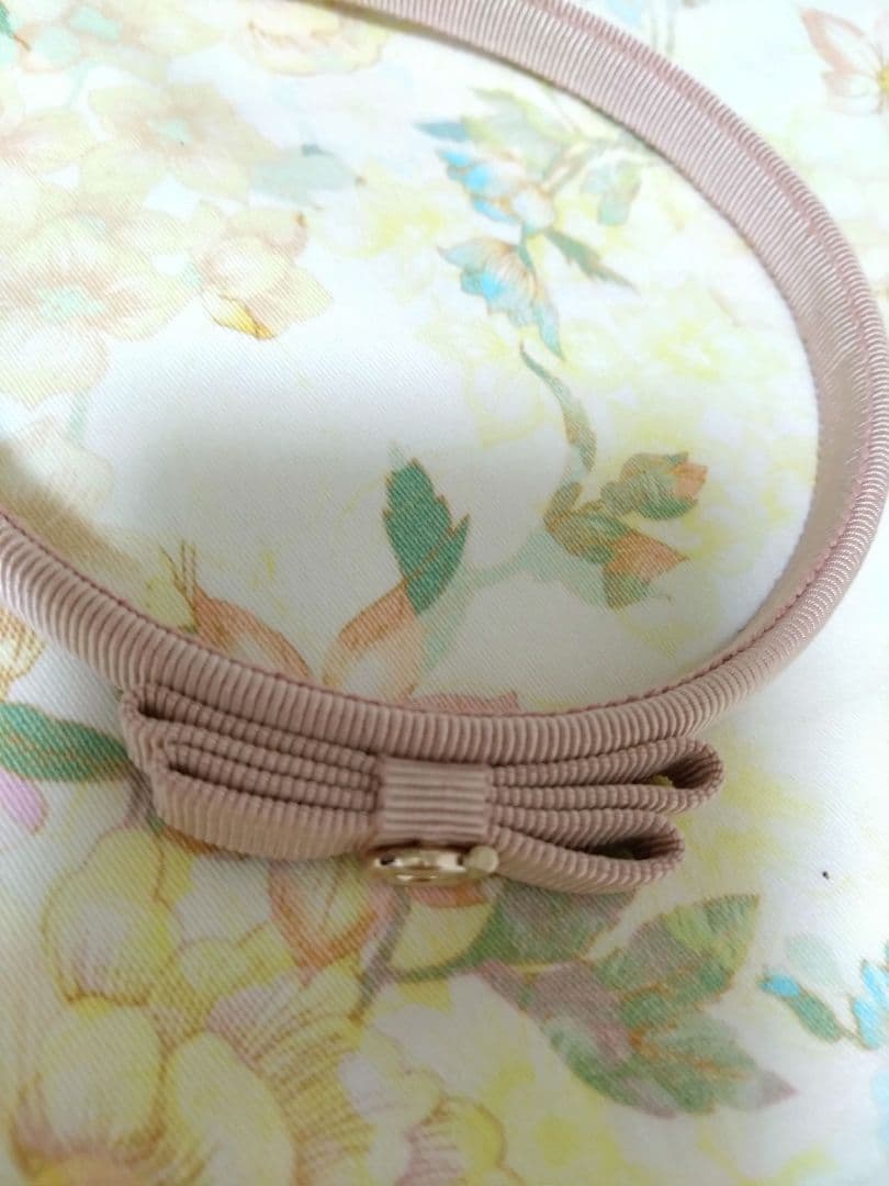 サルヴァトーレ フェラガモ 　ガンチーニ　リボンカチューシャ　ピンク