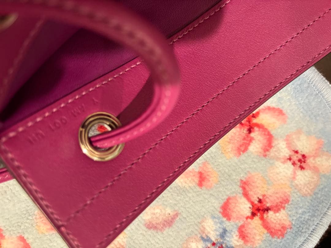 エルメス　アリーヌミニ　アネモネ　スマホ用にも