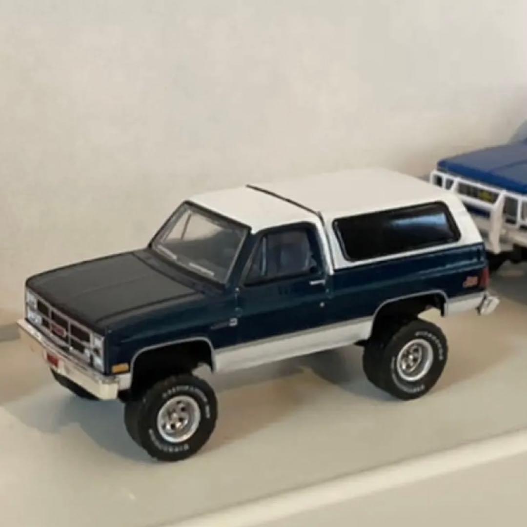 グリーンライト '87 GMC ジミー リフテッド 紺／白