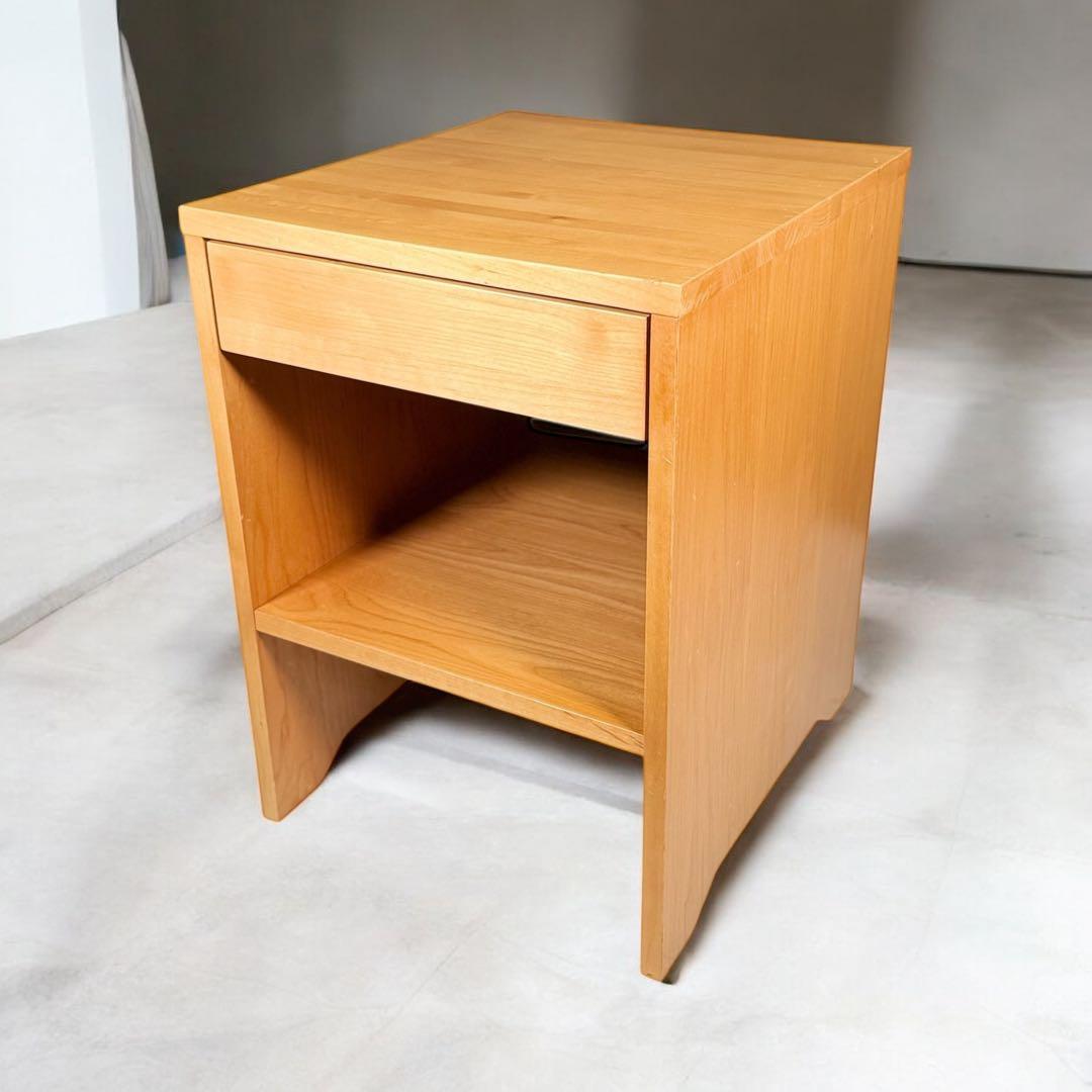 HR705 ACTUS ナイトテーブル　サイドテーブル