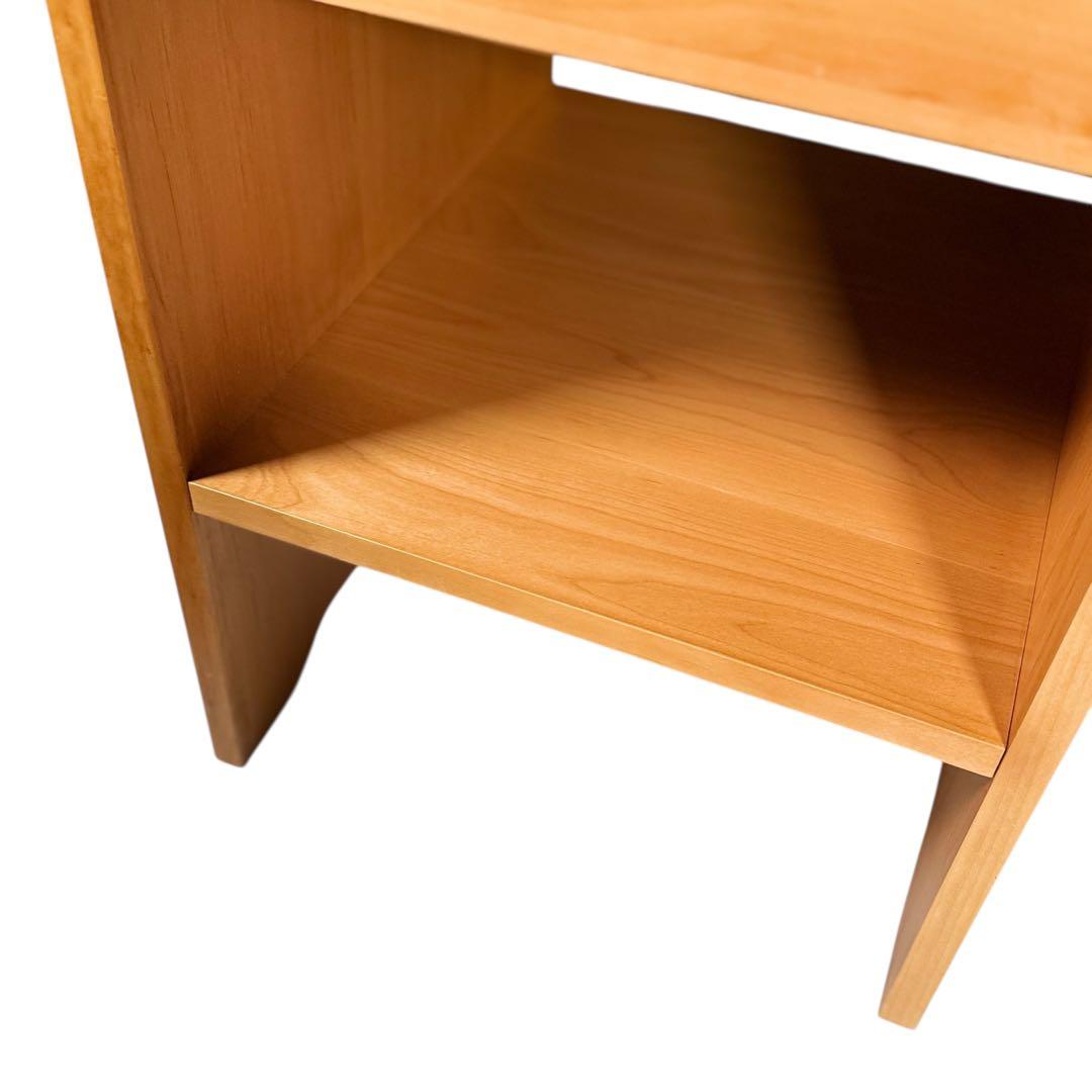 HR705 ACTUS ナイトテーブル　サイドテーブル