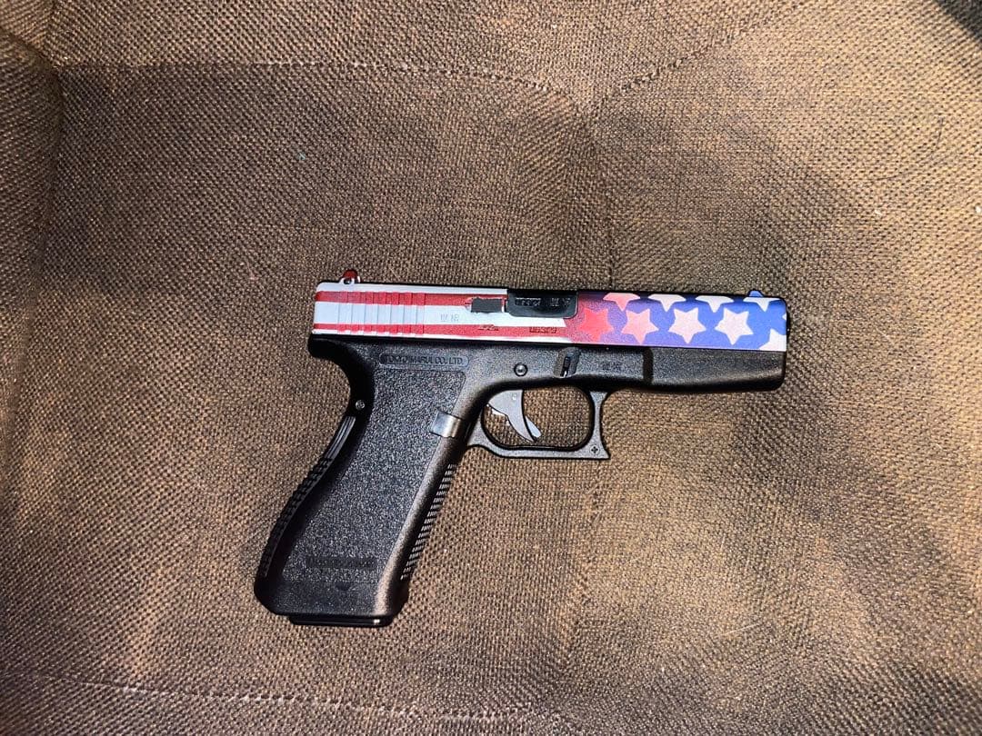 【カスタム品】東京マルイ 0.2gカスタム g17エアコキ18歳以上対象