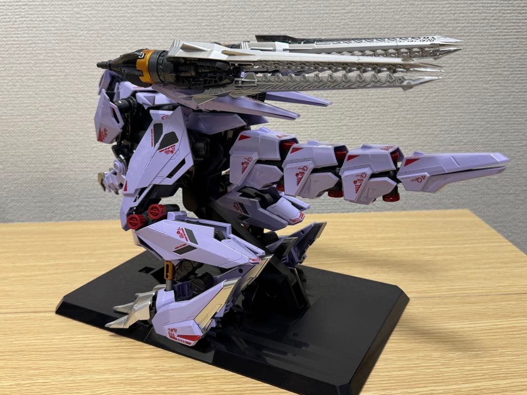 鋼鉄機神 アダマスマキナ AMZ-01 バーサークフューラー