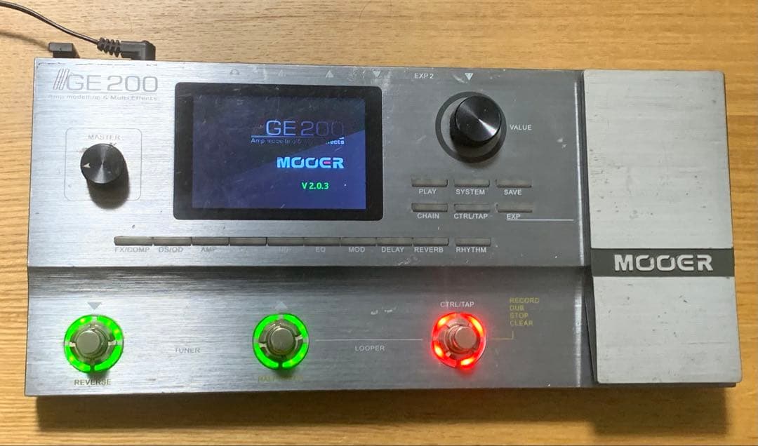 ギター Mooer GE200