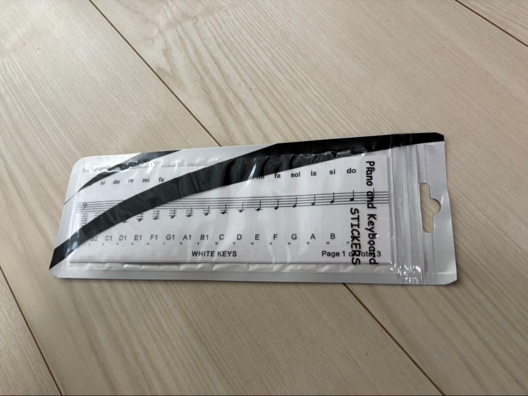 61鍵 電子ピアノ LEDディスプレイ　初心者向け