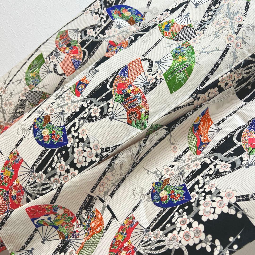 462 振袖フルセット 正絹 白 オフホワイト 小紋 扇面 梅 レトロ カラフル